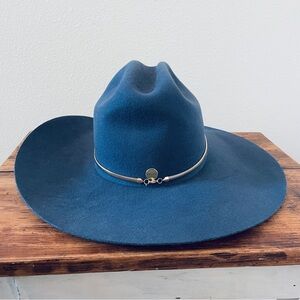 GIGI PIP Teddy Cattleman Western Hat - Navy Blue WITH Gold Herringbone Chain